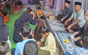 Andri Hidayana Serap Aspirasi Infrastruktur dan Salurkan Santunan di Ciloa