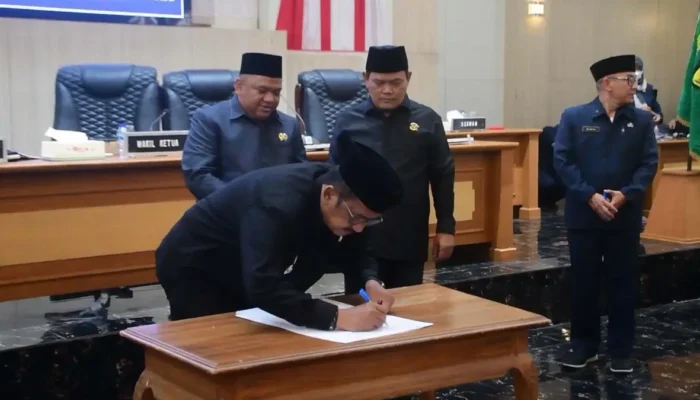 DPRD Kabupaten Sukabumi Sahkan Raperda Pertanggungjawaban APBD 2025, Wujudkan Tata Kelola Keuangan yang Akuntabel