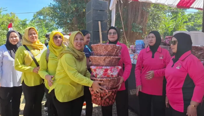 Anggota DPRD Kabupaten Sukabumi Apresiasi Lomba Permainan Tradisional pada HUT Bhayangkara ke-80